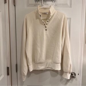 Double Zero White Pullover‎